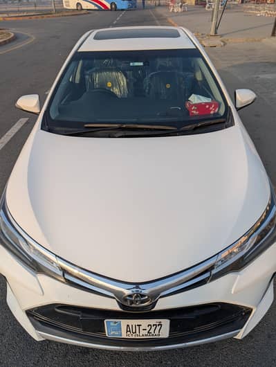 Toyota Corolla Altis Grande X CVT-i 1.8 Black Interior