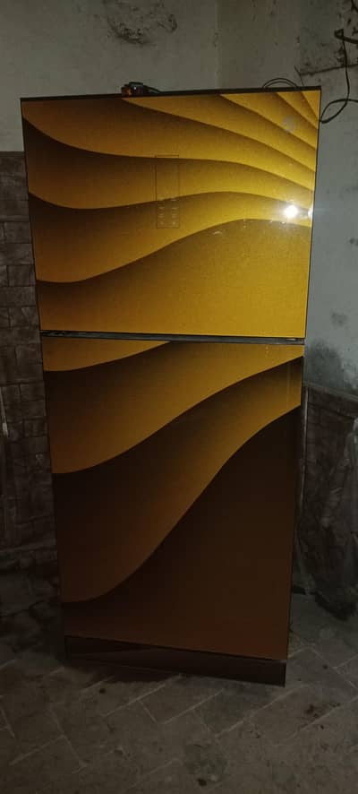 urgent sale Pel fridge bilkul ok hai 4 years used 03019566999
