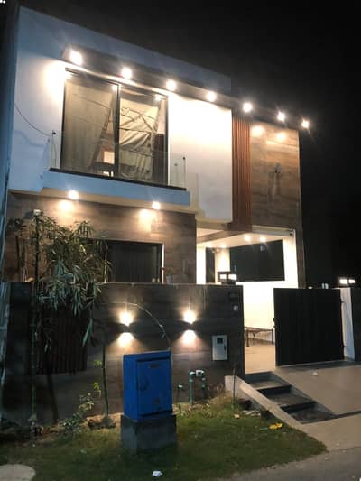 5 MARLA HOUSE FOR SALE IN FORMANITES HOUSING SOCIETY NEAR DHA LAHORE