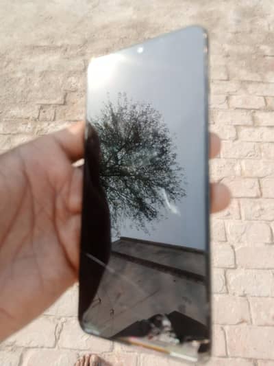samsung A10 mobile hy sirf panel tota howa hy baqi ok hy