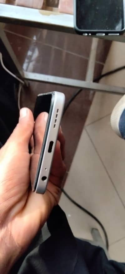 Infinix smart 10 ka set Hy