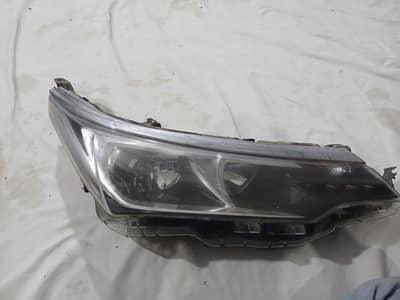 Corolla altuis headlights