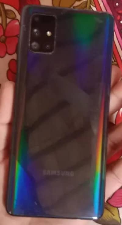 samsung a71 storage  8/128