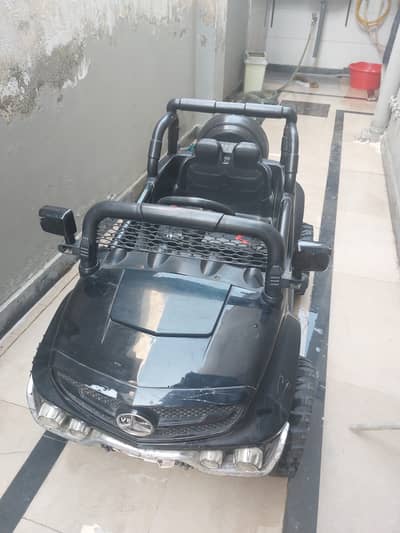 Kids car for sale in Rs 15000 ( further reduction is possible)