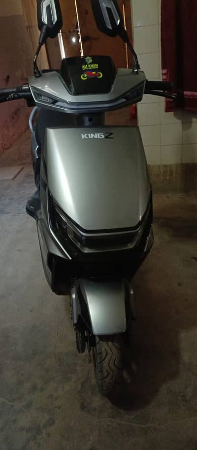 King z scooty