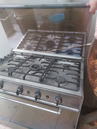 Kitchen oven for sale in just Rs 15000