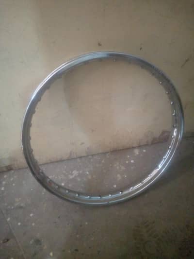 CD-70 BACK TYRE RIM