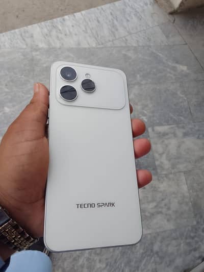 Tecno spark 40 6/128