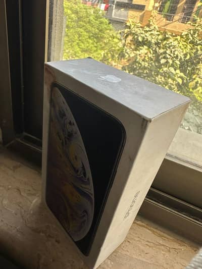 iphone xs max pta 64 gb