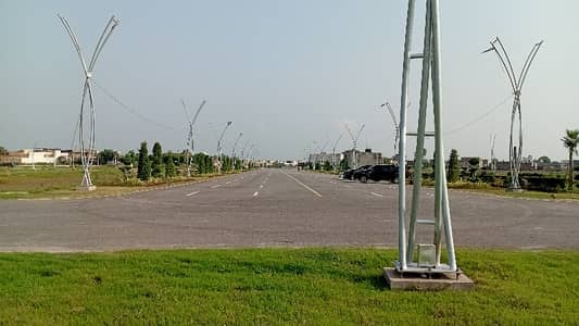 10 Marla Residential plot Available for sale in Chenab Orchard phase 2, City Gujrat