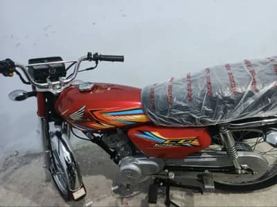 Honda 125 O33Z 33 I6I 33 whattsapp or phone
