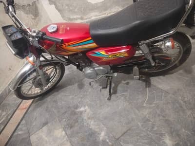 Honda 125 25/26