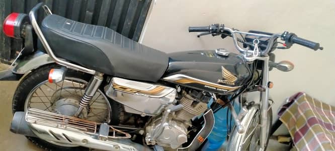 Honda CG 125 2020 Model Black – Good Condition