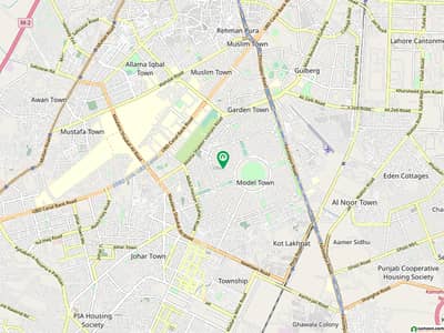 House Spread Over 30 Marla In Model Town - Block E Available