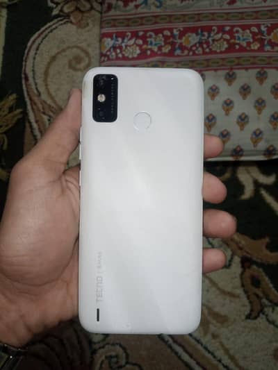 Tecno spark 6 go
