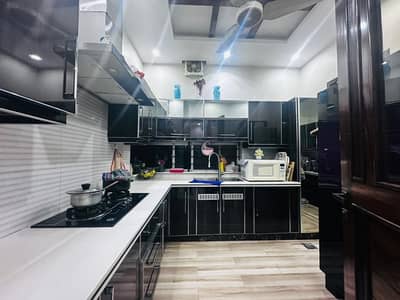 10 Marla Almost Brand New House For Sale In Paragon City Barki Road Lhr.