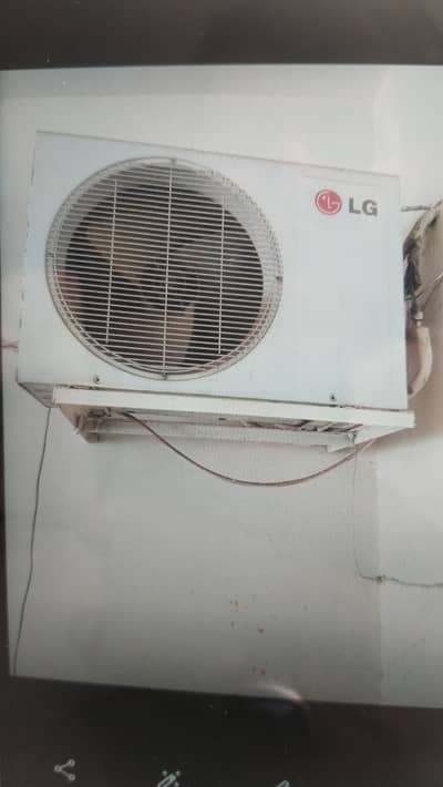 LG r pel 2 ac Hain dono 2 2 ton k Hain new condition