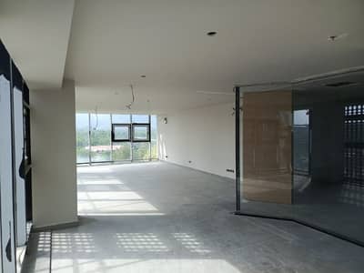 Property Links Offers 900 Square Feet Office Available On Rent Located In Brand New Building Located Main Jinnah Avenue New Blue Area