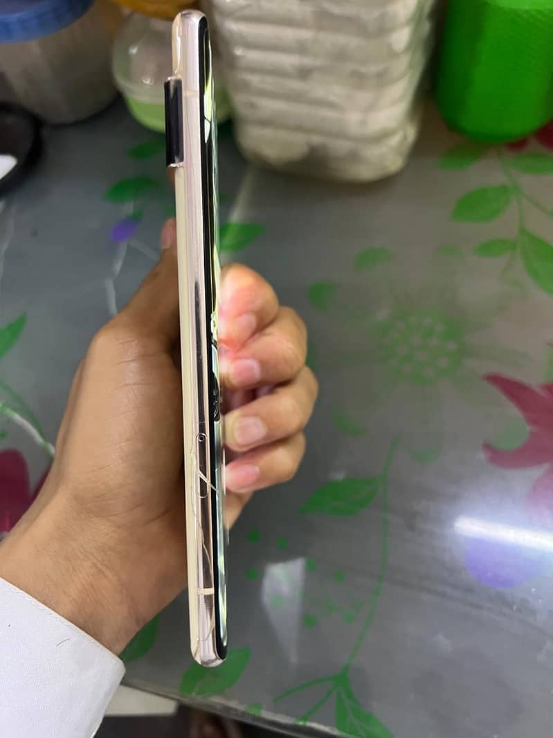 Google pixel 6 pro 0