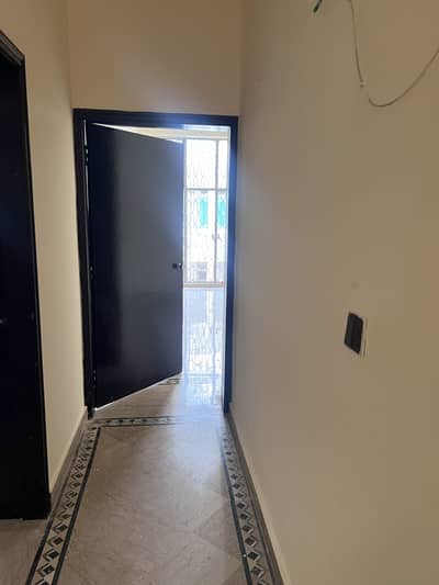 Johar Town B Block 5 Marla House 3 Bed Drawing Dining Tv Launch Double Kitchen,Marble Flooring Ideal Location Easy access