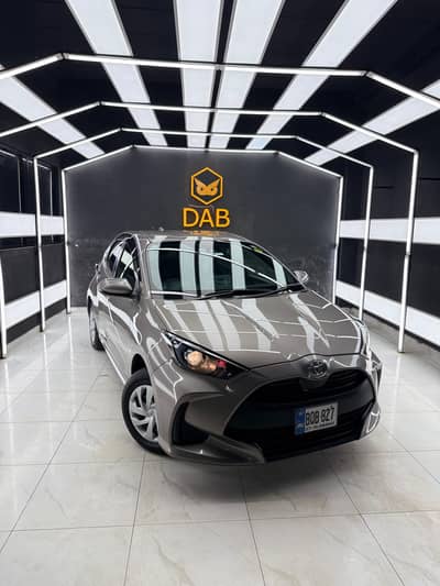 i am selling toyota yaris hatchback