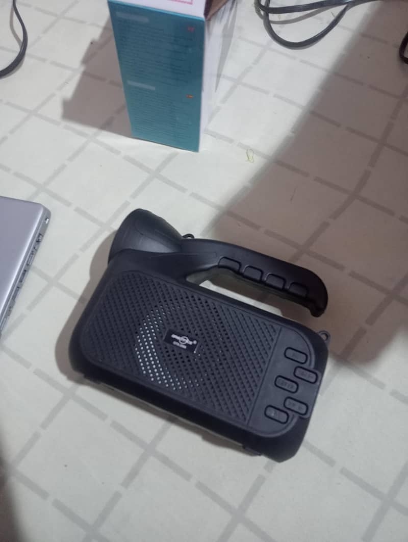 Bluetooth speaker  1