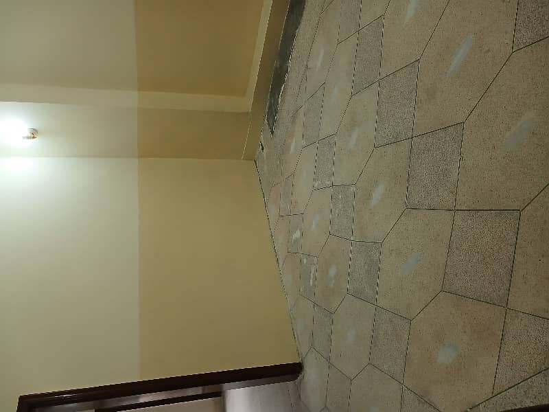 5 Beds Attached Baths 6