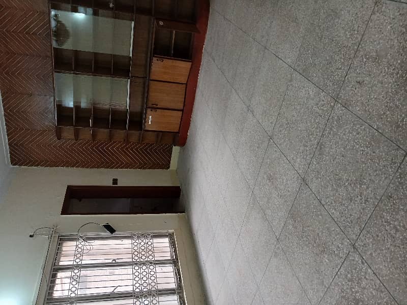 5 Beds Attached Baths 7