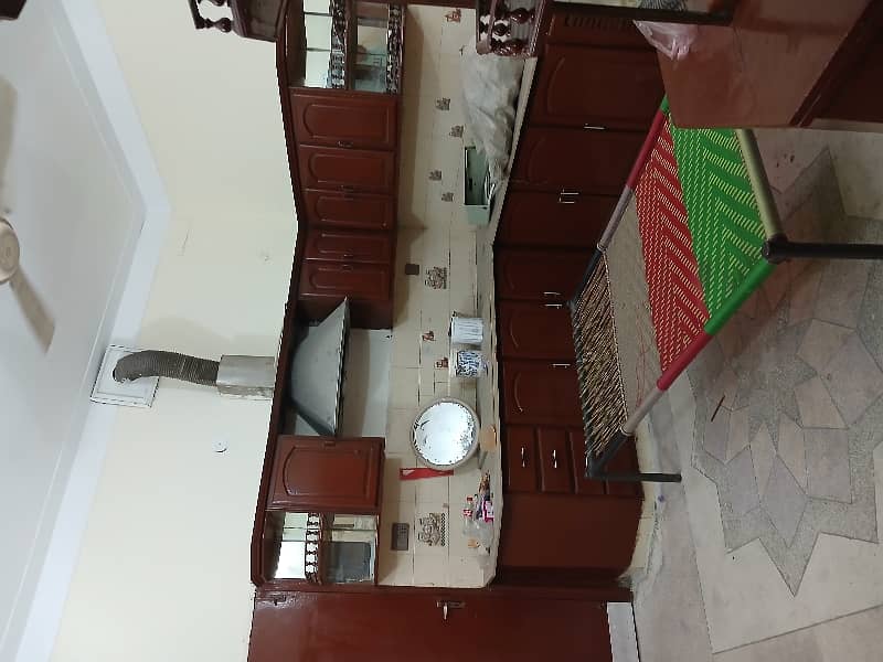 5 Beds Attached Baths 17