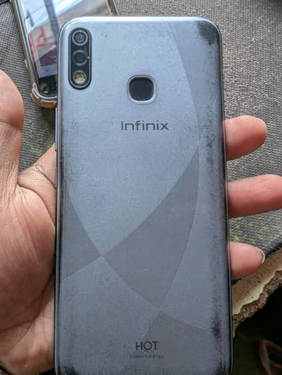 Infinix Hot 8 Lite