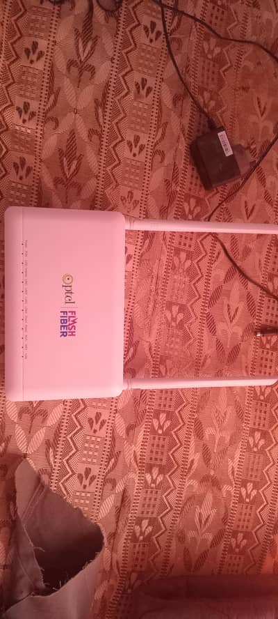 ZTE Ptcl flash fiber Router