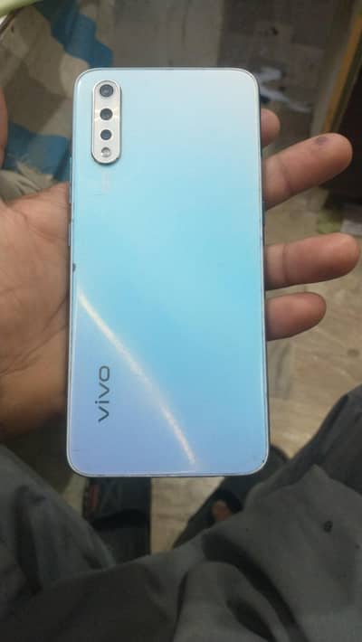 selling my phone vivo s1 pesy Kam hosakty hen
