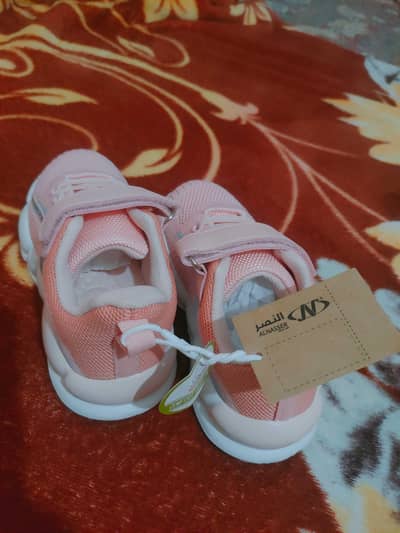 imported shoes . . from brand Al Nasr of turkey