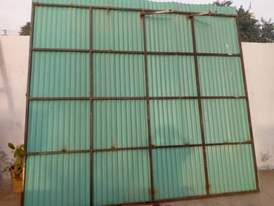 iron Top for sale in good condition 9by10