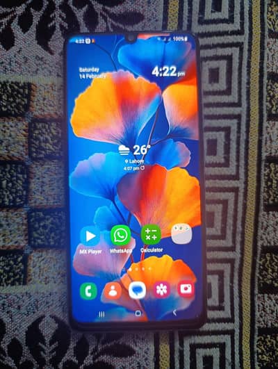 Samsung a32 in very good condition