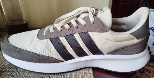 Adidas run 70's lifestyle running shoes