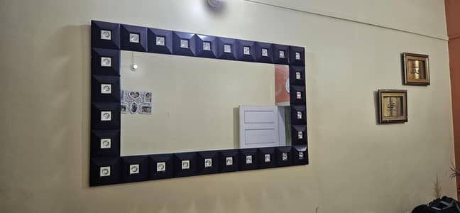 Easy Wall Mounting Mirror.