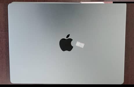 Macbook Pro M2, 14", (16/512).