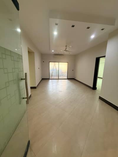 LUXURY 4 BED DD APARTMENT FOR SALE CITI CLUB, CIVIL LINES
