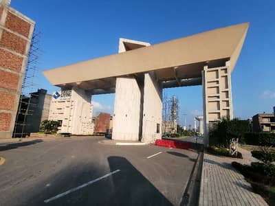 8 Marla Building For Rent In Main Canal Bank Road