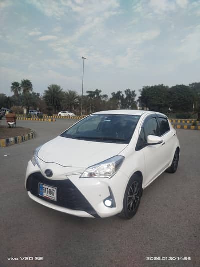 Toyota Vitz Push start Brand New Original Condition