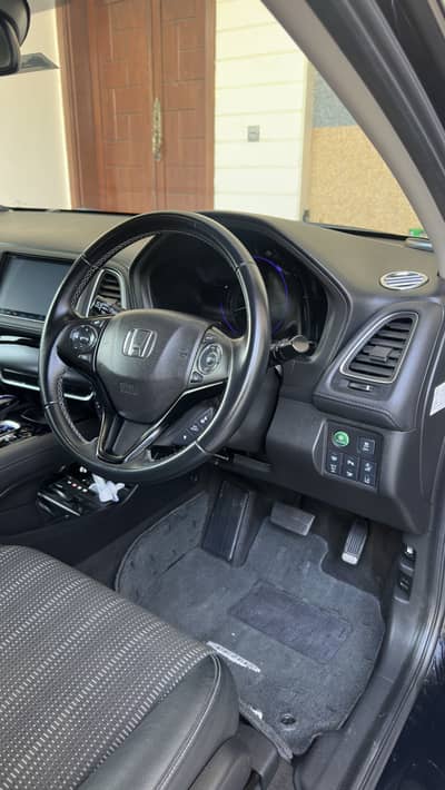 Honda Vezel 2017 Z sensing