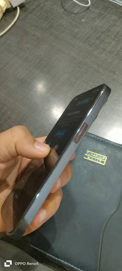 iPhone 13 Pro 128GB – PTA Approved | 96% Battery | 10/10 Condition