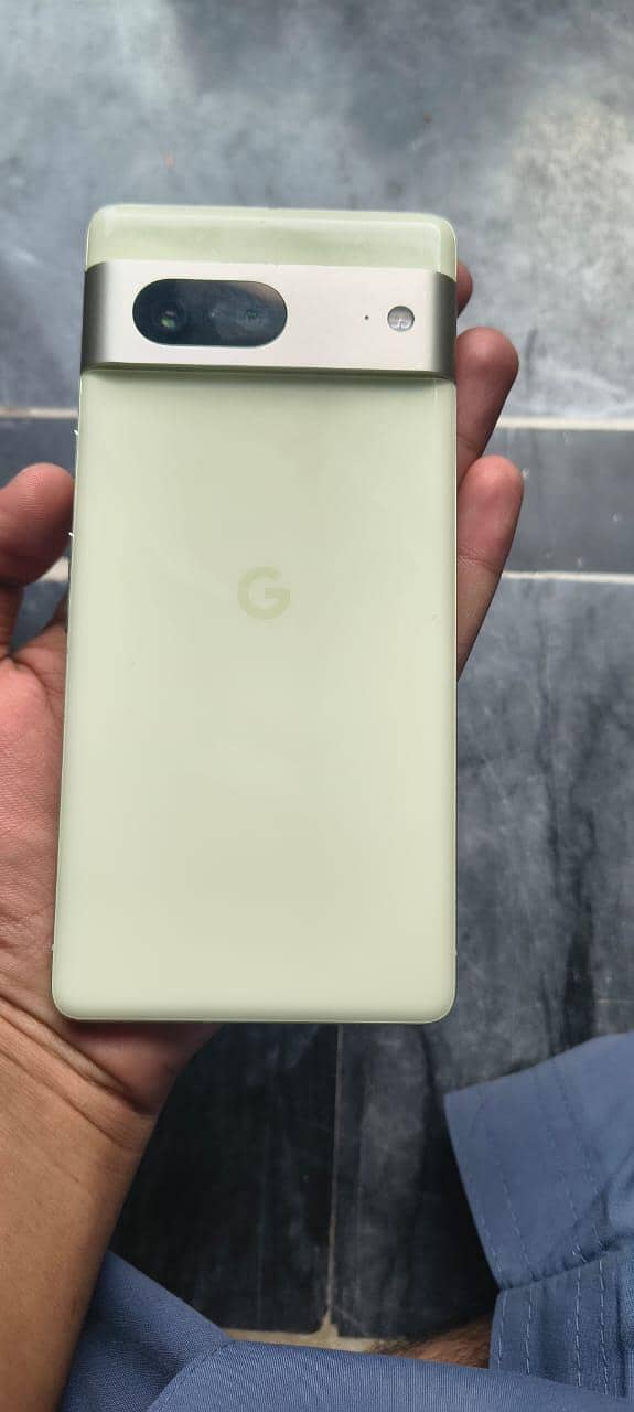 Google pixel 7 3