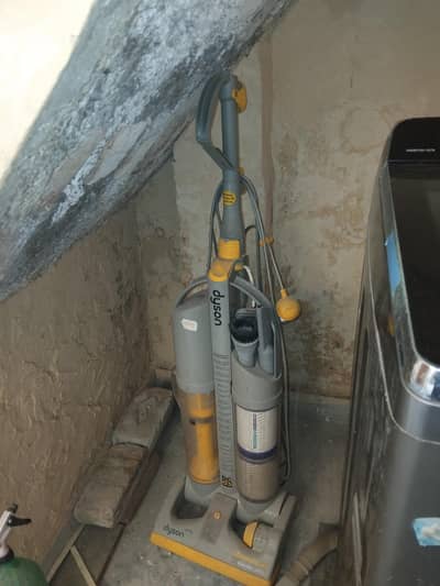 Dyson Vacuum cleaner