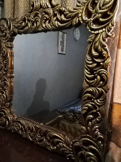 Dressing table for urgent sale
