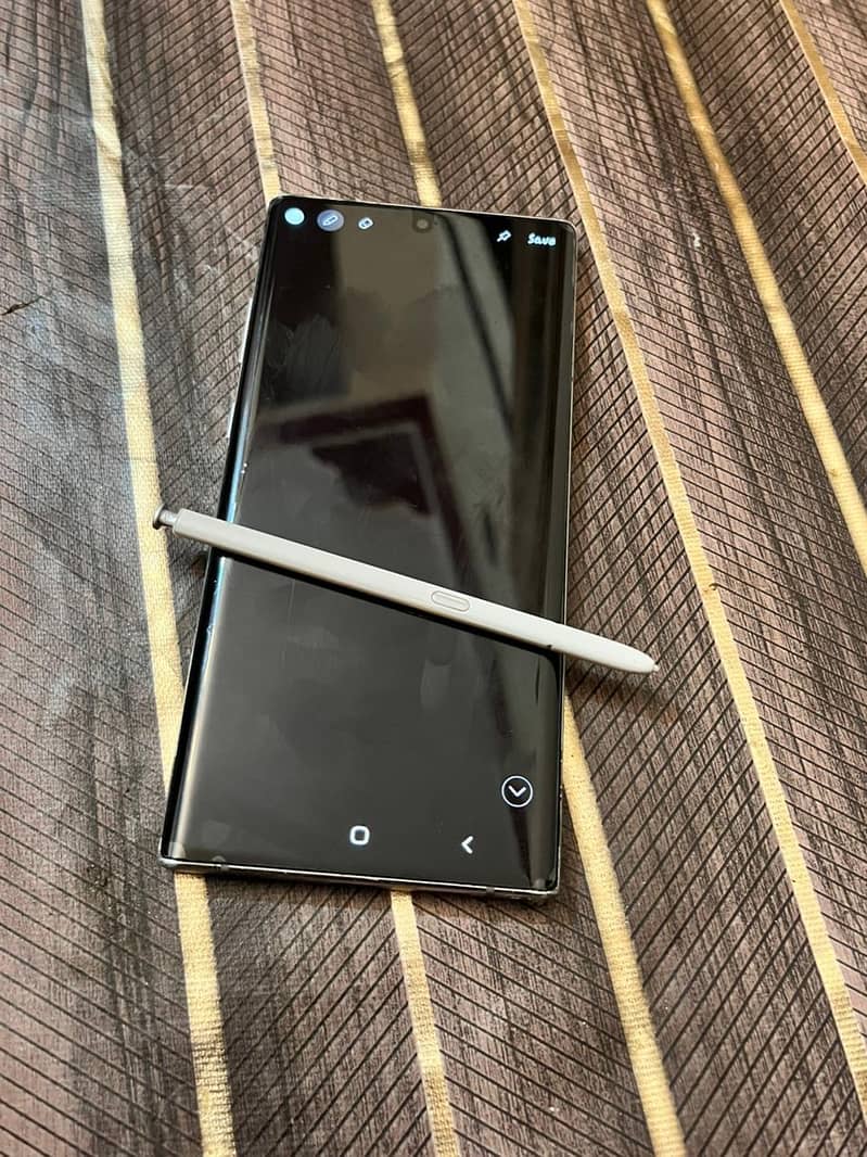 Samsung note 10 plus 6