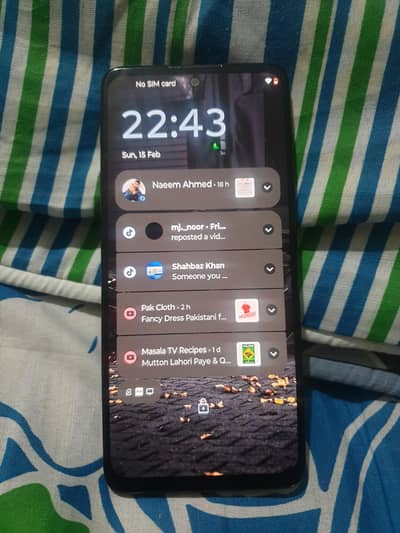 Motorola edge 20 lite.     03065512404