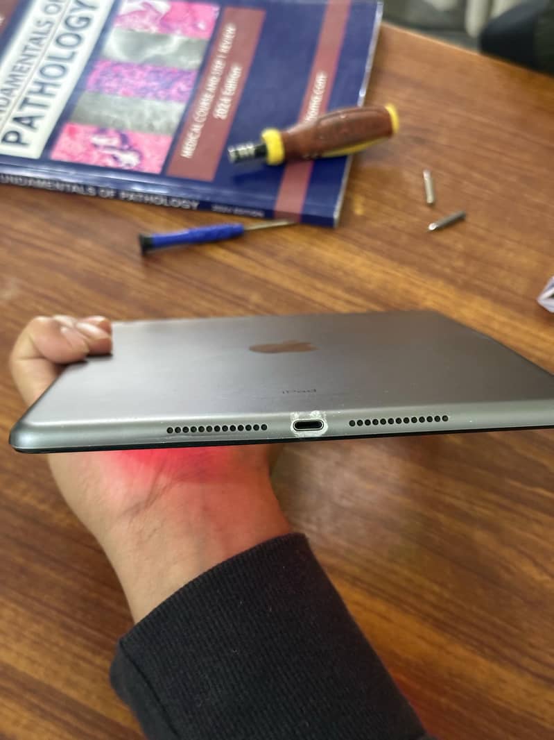 iPad 8th Generation 4