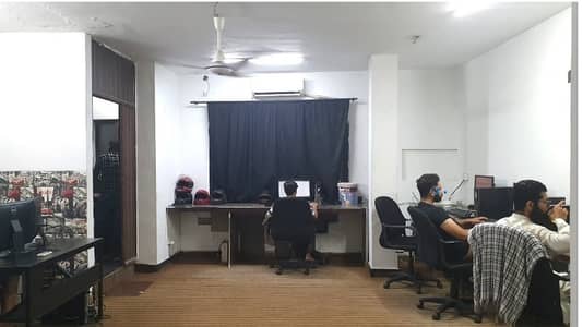 Office For Rent Area 450 Square Feet Office Available For Rent Real Pictures In Gulberg 3 LahoreFully Furnished Office For Rent Area 850 Square Feet Office Available For Rent Real Pictures In Gulberg 3 Lahore